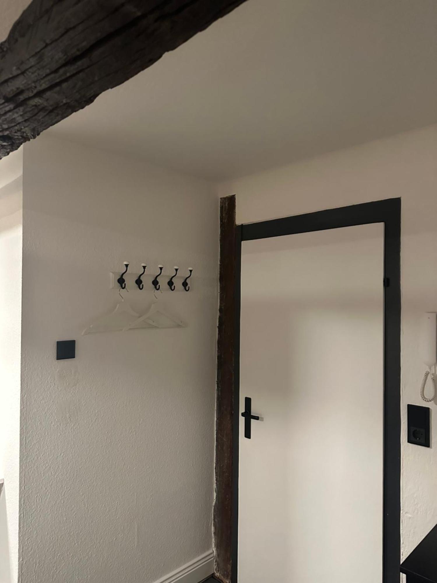 Urlaub Im Historischen Muellerhaus, Dachgiebel Lübeck Exterior foto